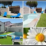 Pose Holiday home