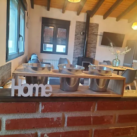 בית נופש Pose *