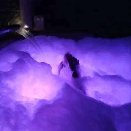 Pose בית נופש